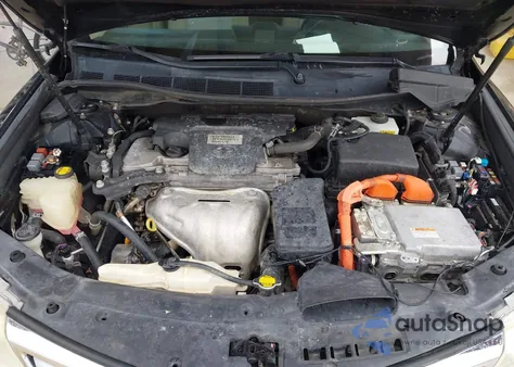 2014 Toyota Camry Hybrid Xle z USA, uszkodzony, nr VIN 4T1BD1FK1EU121109